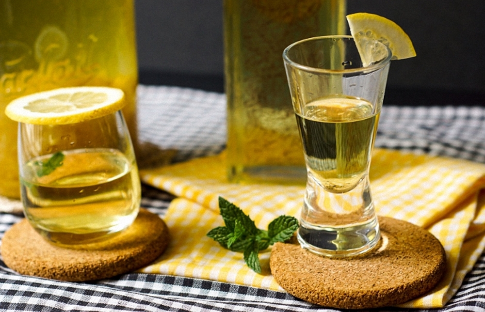 спиртовая настойка лимона