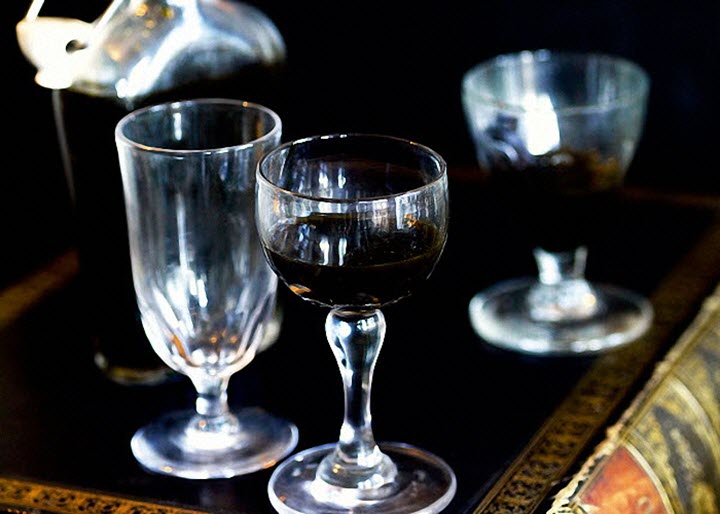 лунный свет на сливах