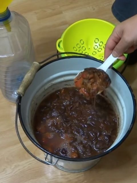 выложить мясо