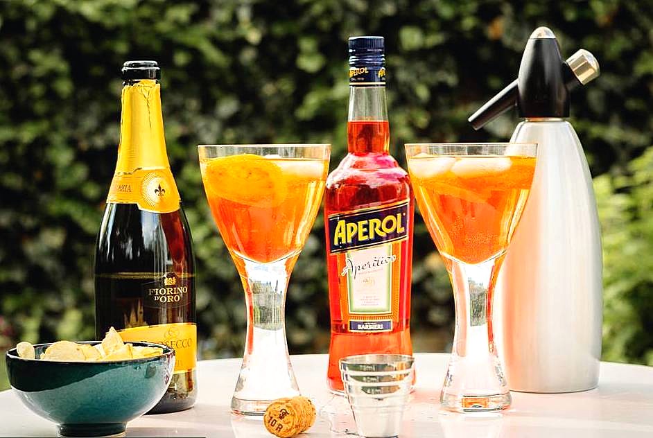 ликерный коктейль Aperol Spritz