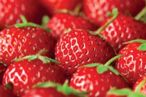Красная клубника