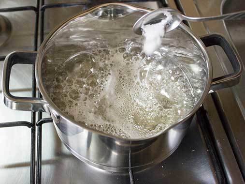 Самогон из ананасов – рецепт браги с сахаром и без