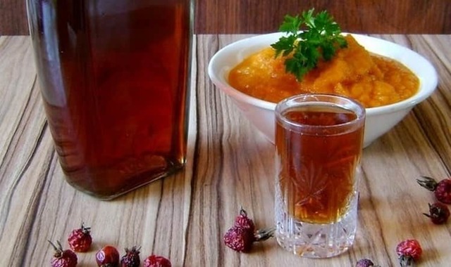 Самогон из боярышника – правильный рецепт браги и перегонка