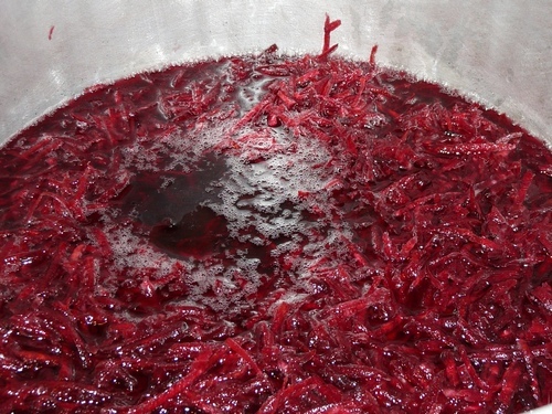 Самогон из свеклы (косорыловка, бурячиха) - рецепт браги