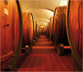 Вино Брунелло ди Монтальчино: особенности и культура пития