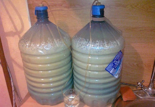 Вино очень долго бродит (дольше 55 дней), что предпринять